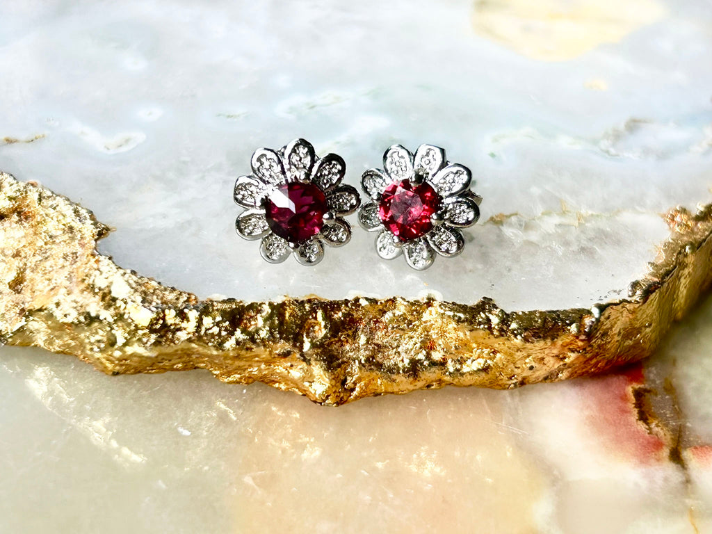 Garnet Flower earrings