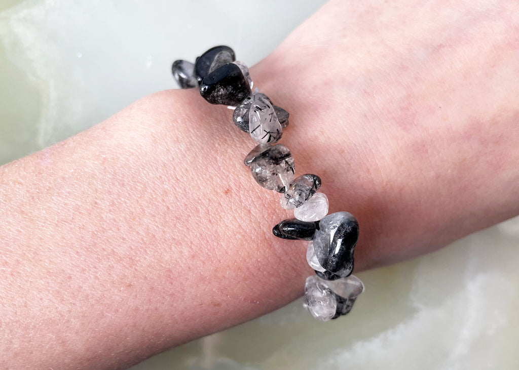 Tourmalinated Quartz Crystal Bracelet And Tumblestone Gift Set