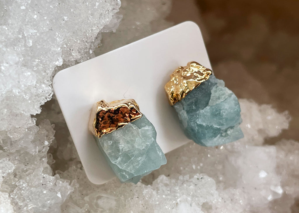 Raw Aquamarine Stud Earrings With Electroplating