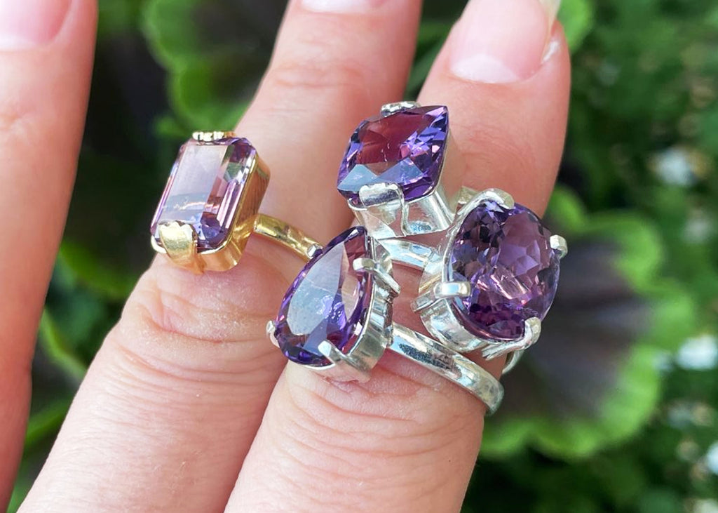 4-6 Carat Rectangle Cut Amethyst Gold Ring