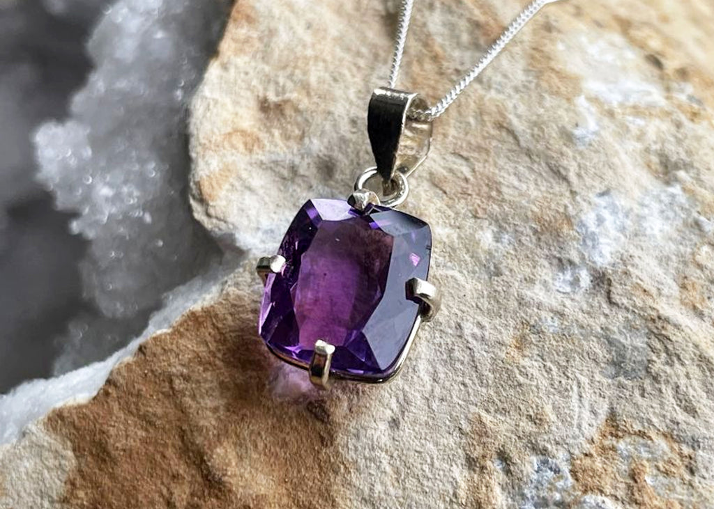 4-6 Carat Rectangle Cut Amethyst Pendant Necklace