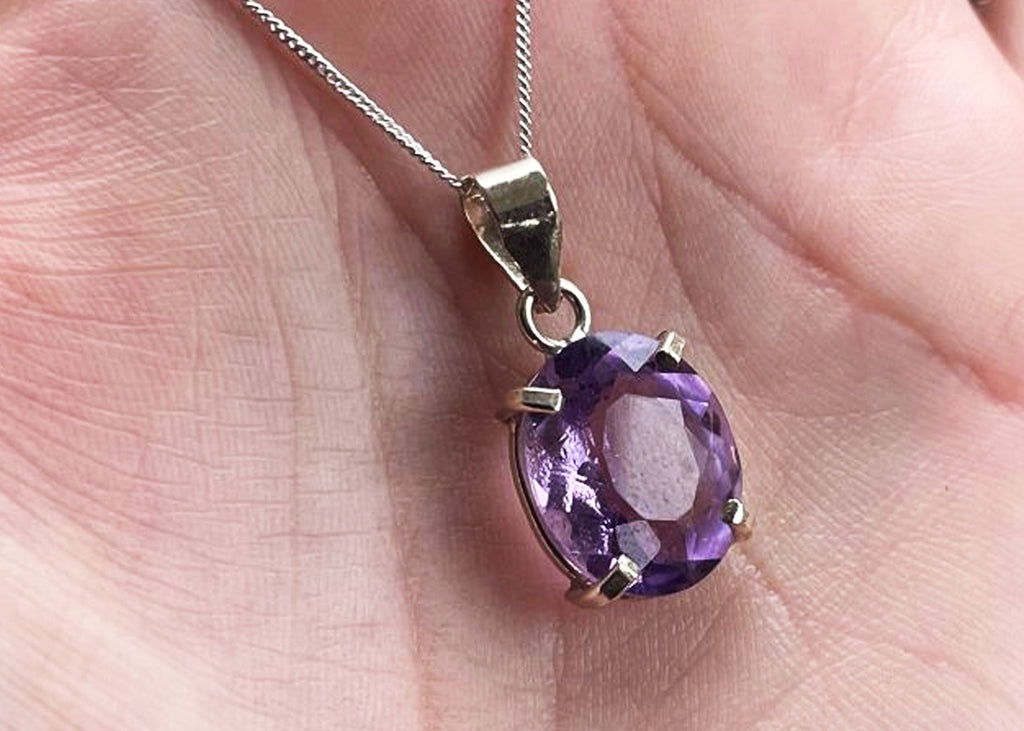 4-6 Carat Oval Cut Amethyst Pendant Necklace